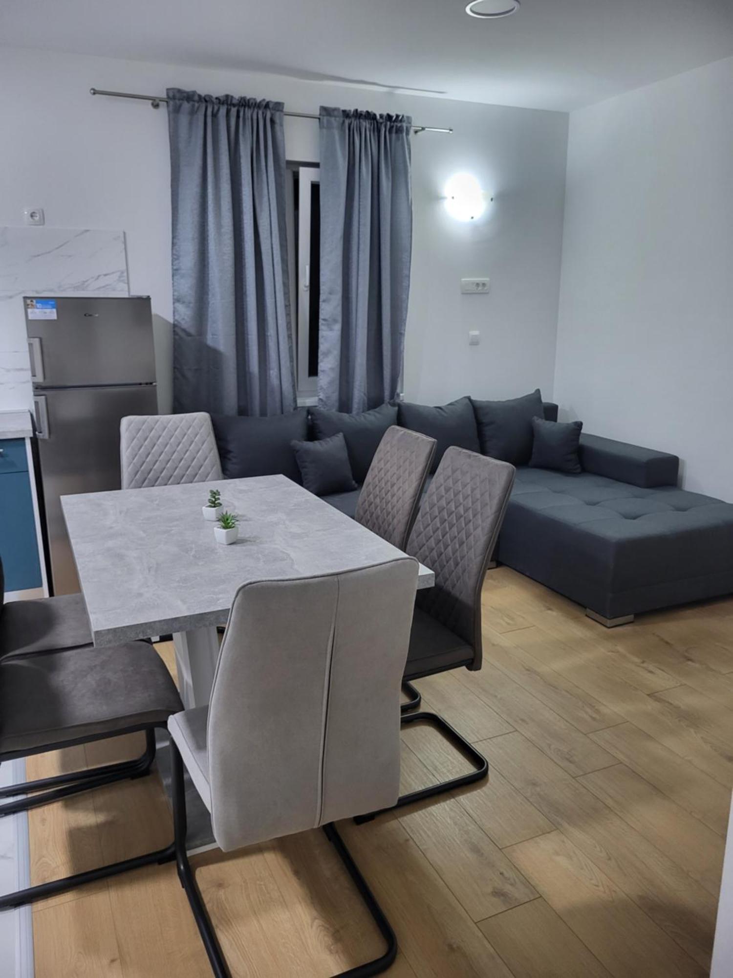 Apartmani Skorpion Kaštela Exterior foto